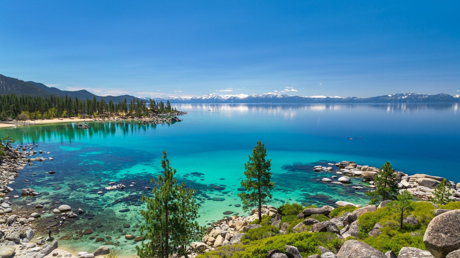 A bird's eye view of Lake Tahoe and its beautiful surroundings