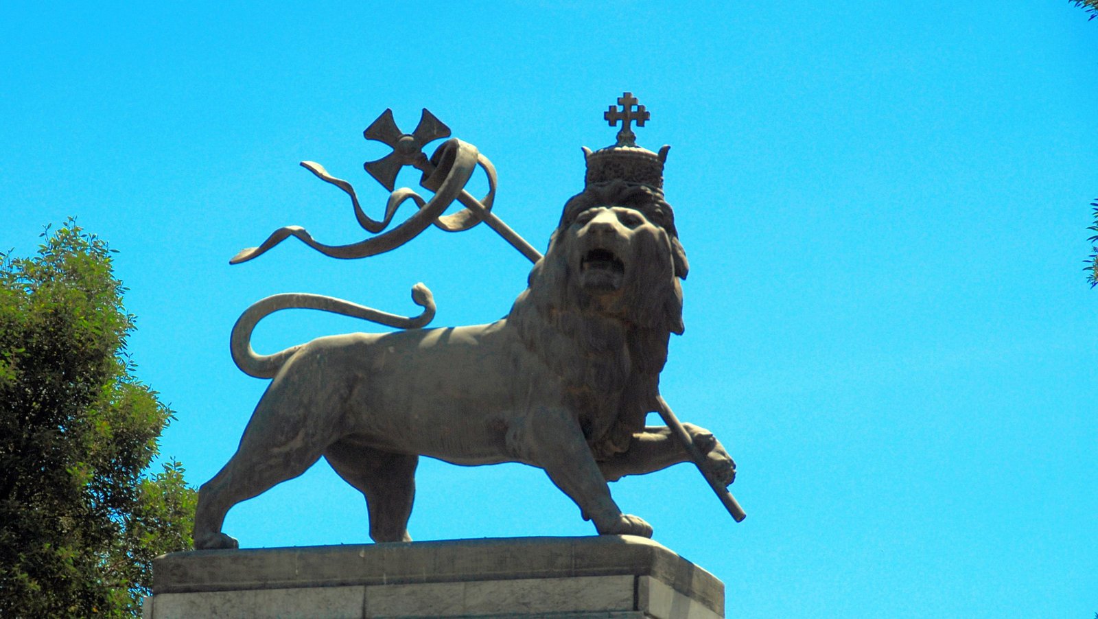 Lion statue